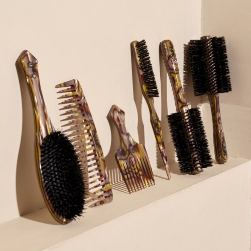 Oribe Italian Resin Round Brush Medium