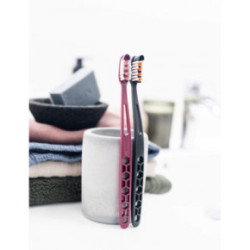 Jordan Ultralite 1+1 Toothbrush Soft Light Blue + Red