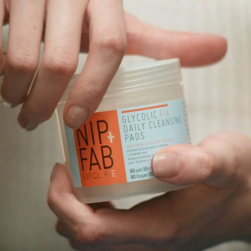 NIP + FAB Glycolic Fix Daily Cleansing Pads 60pcs.