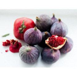 Baylis & Harding Wild Fig & Pomegranate Festive Bauble Bath & Shower Bubbles Gift 250ml